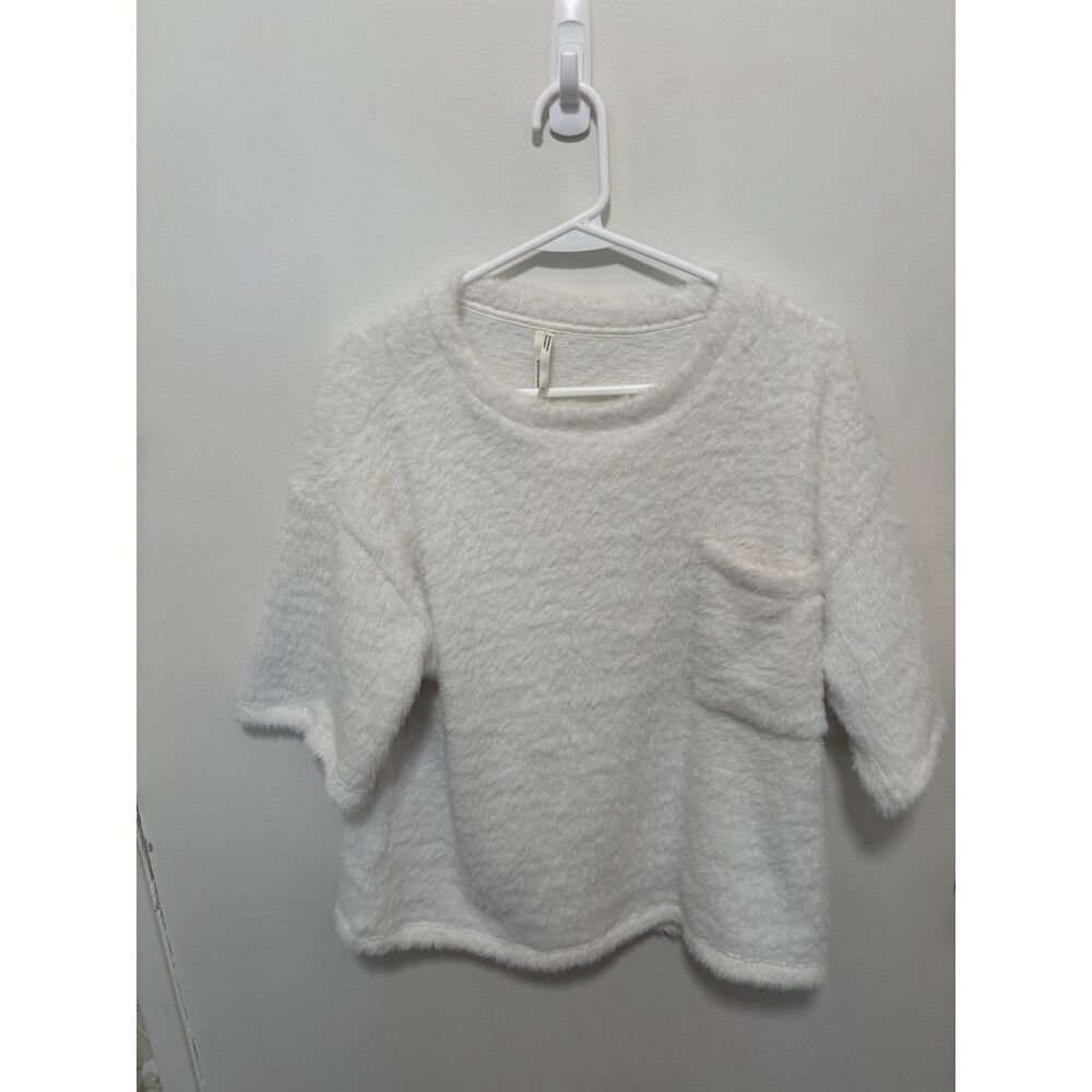Anthopologie fluffy short sleeves oversized top